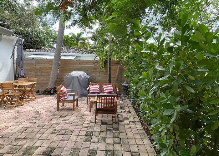 Private Fort Lauderdale Cottage